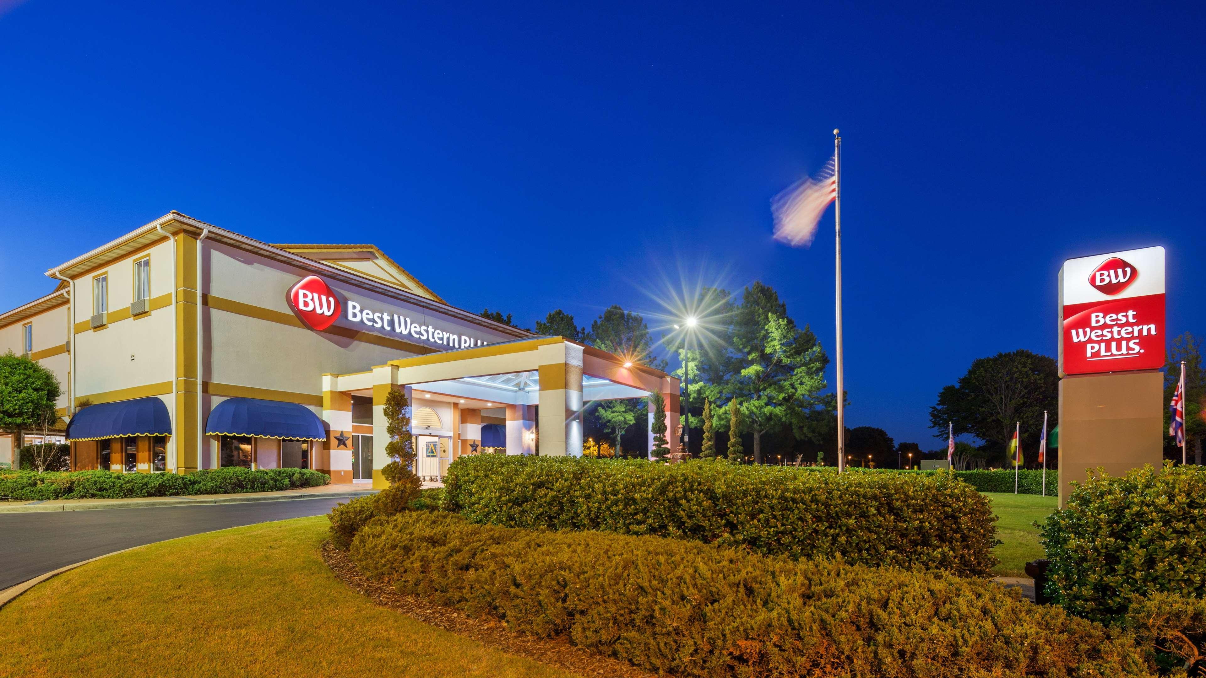 Hotel Western Carlton 4*
